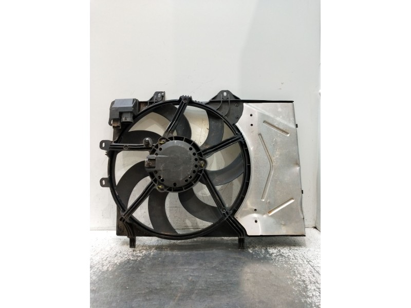 Recambio de electroventilador para citroën c3 referencia OEM IAM 982789238000 34F30100404 