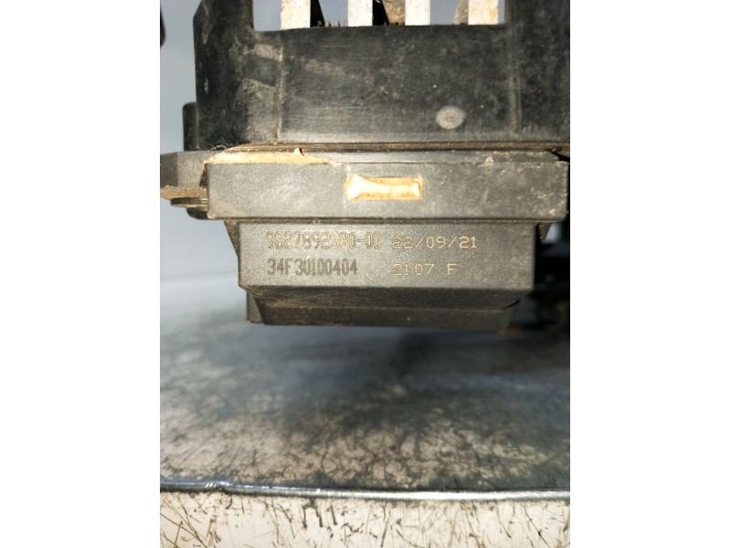 Recambio de electroventilador para citroën c3 referencia OEM IAM 982789238000 34F30100404 