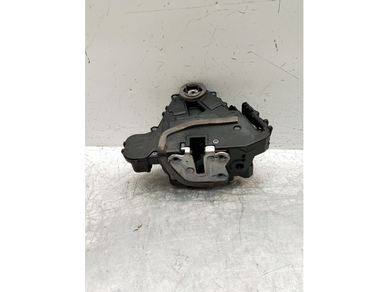 Recambio de motor cierre centralizado delantero izquierdo para renault captur ii (hf_) tce 140 (hfn0) referencia OEM IAM 8050349