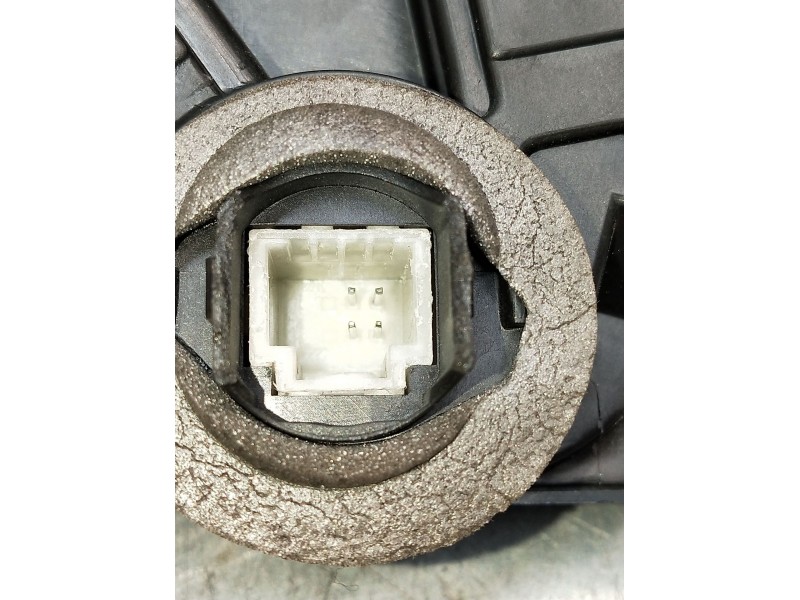 Recambio de motor cierre centralizado delantero izquierdo para renault captur ii (hf_) tce 140 (hfn0) referencia OEM IAM 8050349