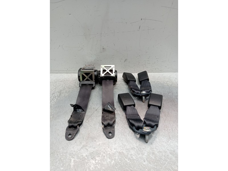 Recambio de juego cinturones trasero para dacia sandero referencia OEM IAM   