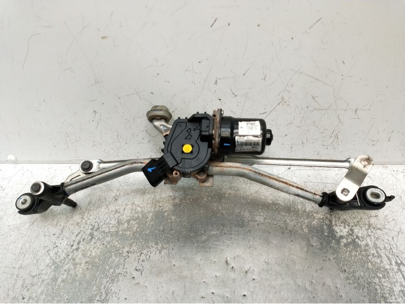 Recambio de motor limpia delantero para opel corsa f referencia OEM IAM   