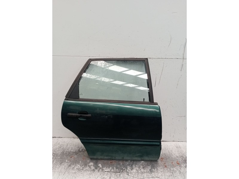 Recambio de puerta trasera derecha para volkswagen passat b3/b4 (3a2, 35i) 2.0 referencia OEM IAM  4P 