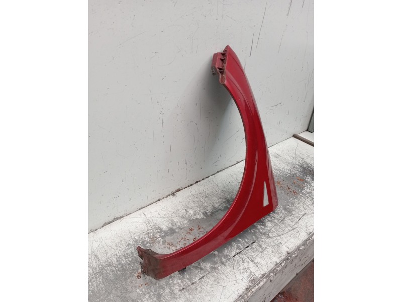 Recambio de aleta delantera izquierda para renault scénic ii (jm0/1_) 1.6 (jm0c, jm0j, jm1b) referencia OEM IAM   