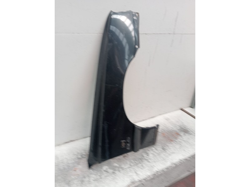 Recambio de aleta delantera derecha para opel omega a (v87) 2.0 (f19, m19, n19) referencia OEM IAM   