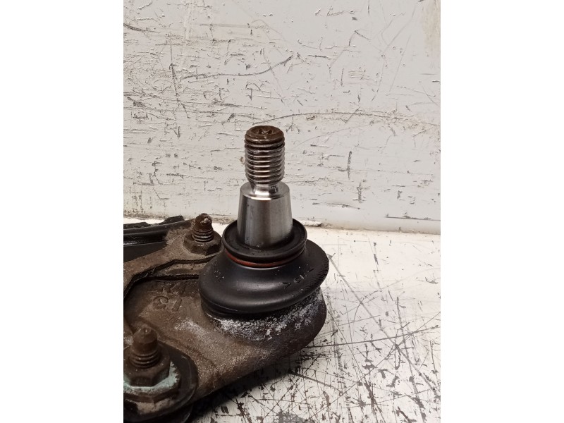 Recambio de brazo suspension inferior delantero derecho para seat ibiza iii (6l1) 1.9 tdi referencia OEM IAM 600199294D  