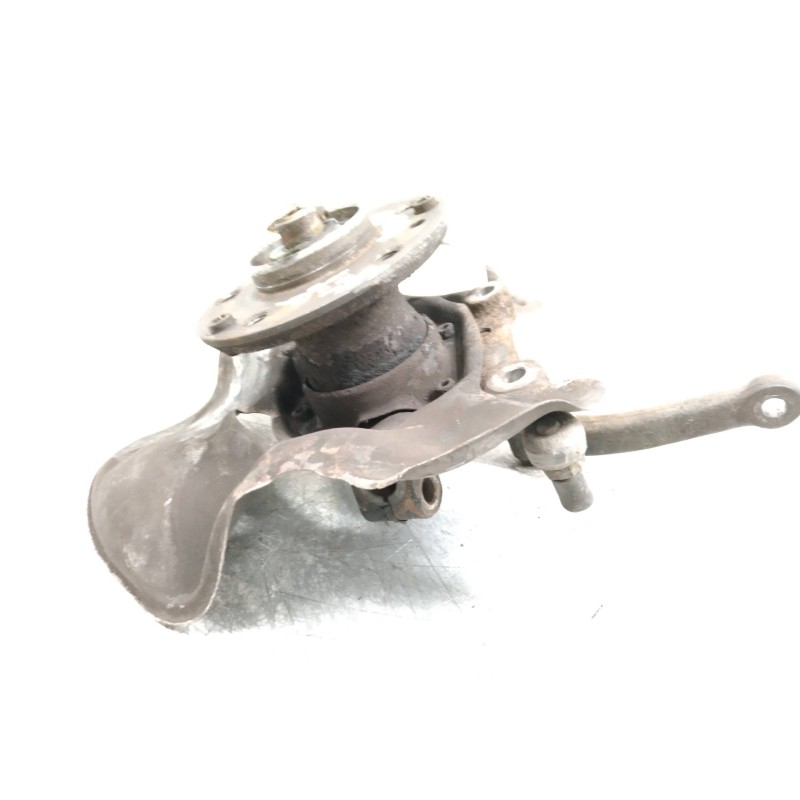 Recambio de mangueta delantera izquierda para mercedes clase c (w201) berlina 2.5 d 190 (201.126) referencia OEM IAM   