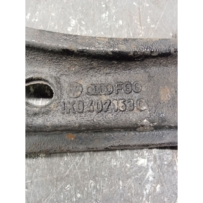 Recambio de brazo suspension inferior delantero izquierdo para seat leon (1p1) 2.0 tdi 16v referencia OEM IAM 1K0407153  