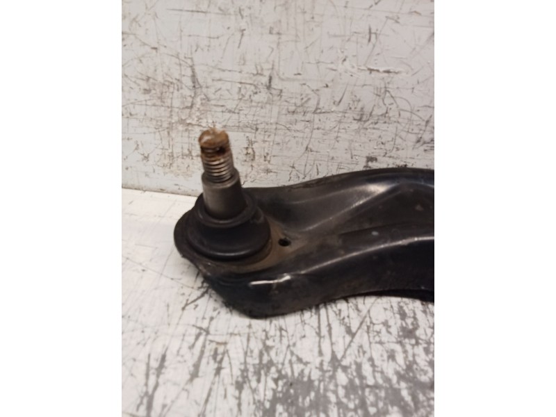 Recambio de brazo suspension inferior delantero izquierdo para honda jazz iii (ge_, gg_, gp_, za_) 1.4 referencia OEM IAM   