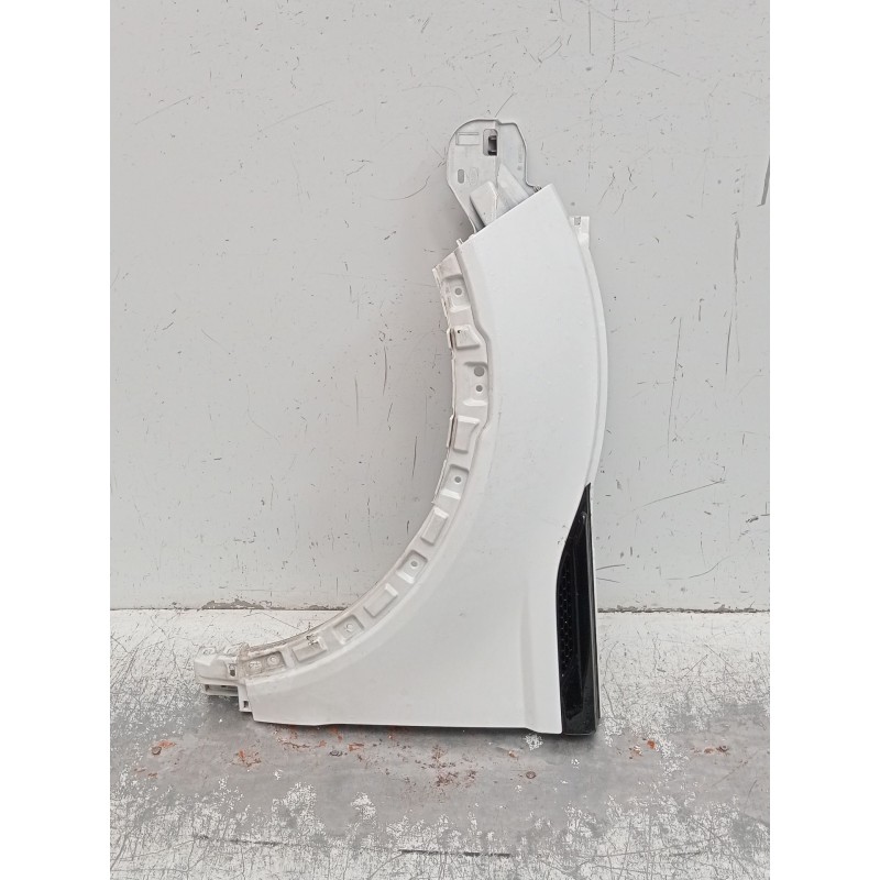 Recambio de aleta delantera izquierda para land rover range rover evoque (l538) 2.0 d 4x4 referencia OEM IAM   