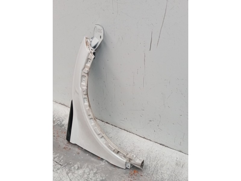 Recambio de aleta delantera derecha para land rover range rover evoque (l538) 2.0 d 4x4 referencia OEM IAM   