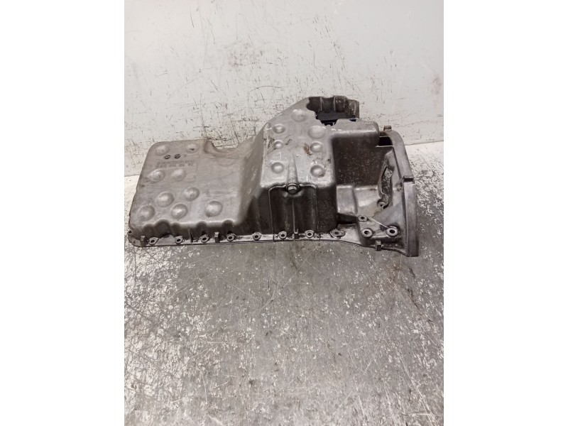 Recambio de carter para mercedes-benz clase c (w203) berlina 220 cdi (203.006) referencia OEM IAM R6110140602  