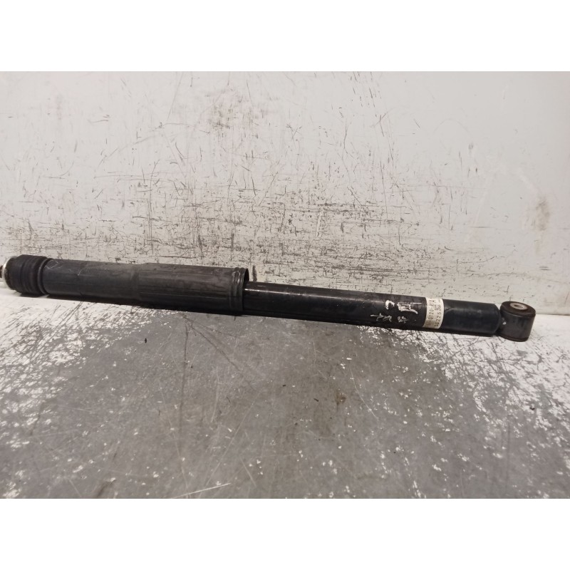 Recambio de amortiguador trasero derecho para honda jazz iii (ge_, gg_, gp_, za_) 1.4 referencia OEM IAM 52610TF0G120M1  