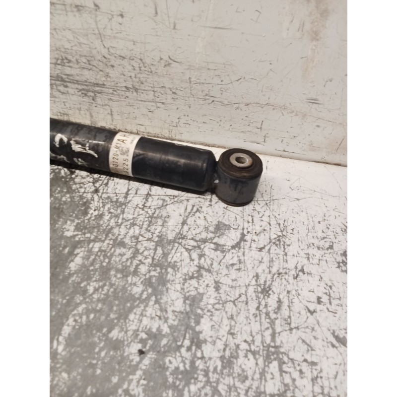 Recambio de amortiguador trasero derecho para honda jazz iii (ge_, gg_, gp_, za_) 1.4 referencia OEM IAM 52610TF0G120M1  