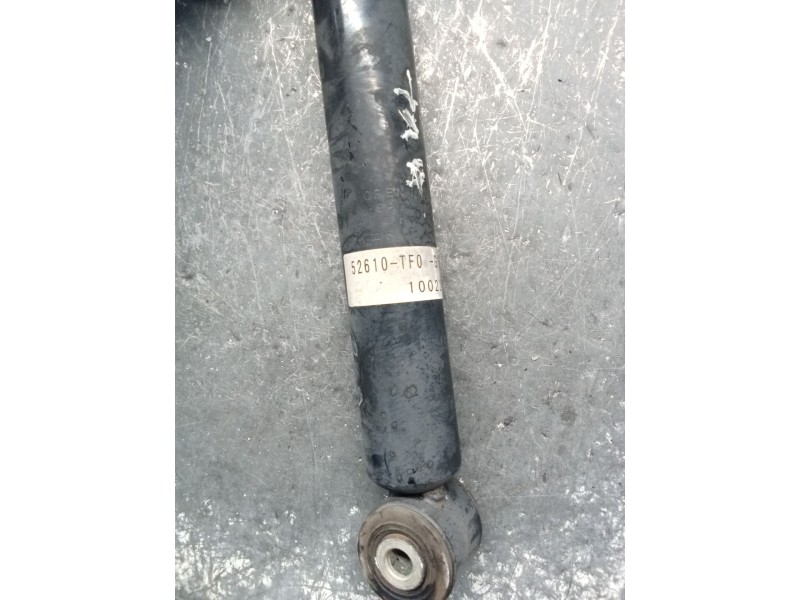 Recambio de amortiguador trasero derecho para honda jazz iii (ge_, gg_, gp_, za_) 1.4 referencia OEM IAM 52610TF0G120M1  