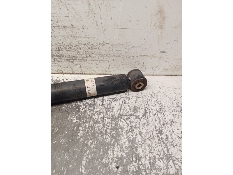 Recambio de amortiguador trasero izquierdo para honda jazz iii (ge_, gg_, gp_, za_) 1.4 referencia OEM IAM 52610TF0G120M1  