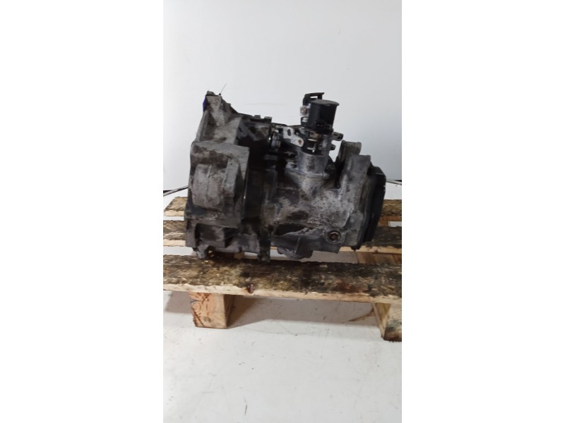 Recambio de caja cambios para volkswagen passat b3/b4 (3a2, 35i) 2.0 referencia OEM IAM CRU 5v 07085