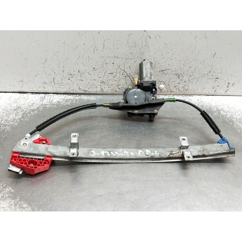 Recambio de elevalunas delantero derecho para ford mondeo ii sedán (bfp) 1.8 td referencia OEM IAM 0130821680  