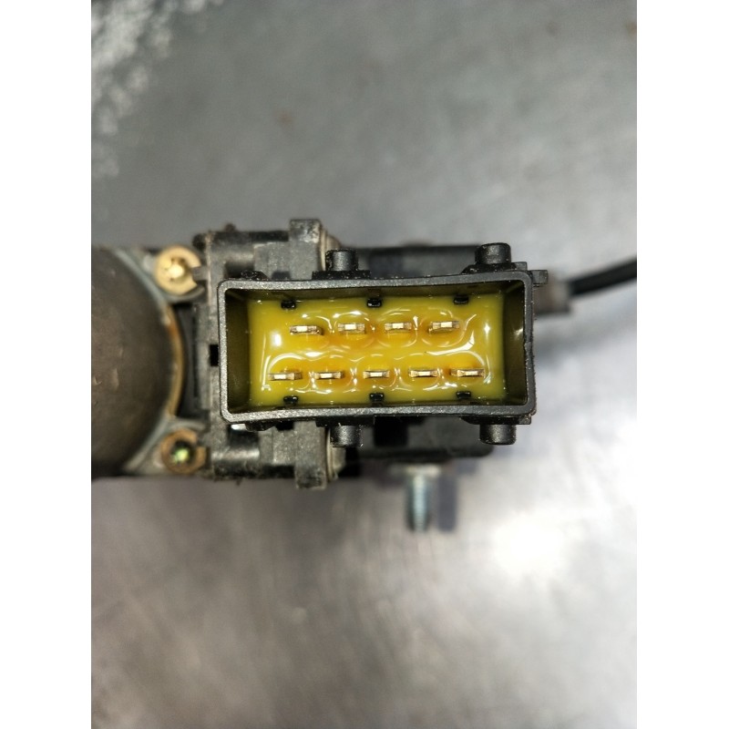 Recambio de elevalunas delantero izquierdo para peugeot 406 (8b) 2.0 hdi 110 referencia OEM IAM 0130821674 4P 