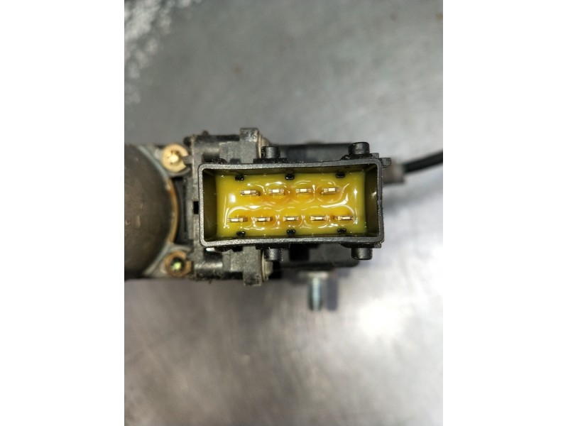 Recambio de elevalunas delantero izquierdo para peugeot 406 (8b) 2.0 hdi 110 referencia OEM IAM 0130821674 4P 