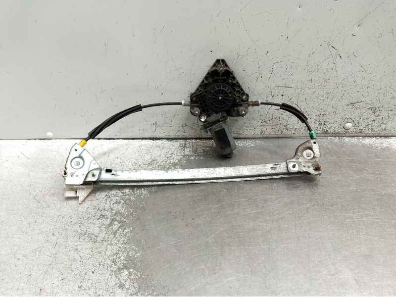 Recambio de elevalunas trasero izquierdo para peugeot 406 (8b) 2.0 hdi 110 referencia OEM IAM 0130821779 4P 