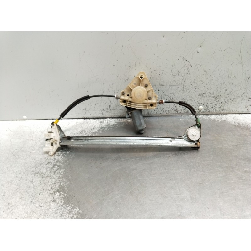 Recambio de elevalunas trasero derecho para peugeot 406 (8b) 2.0 hdi 110 referencia OEM IAM 0130821778 4P 