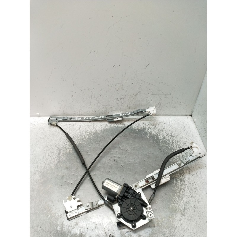 Recambio de elevalunas delantero derecho para bmw serie 3 touring (e46) 2.0 16v diesel cat referencia OEM IAM D334601 454500017 