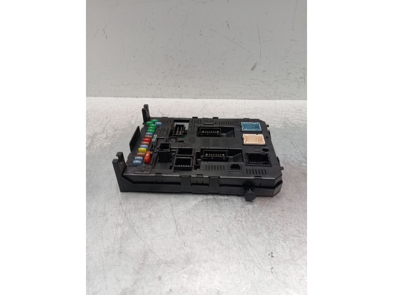 Recambio de caja reles / fusibles para citroën c4 grand picasso i (ua_) 1.6 hdi referencia OEM IAM 96640590800r  
