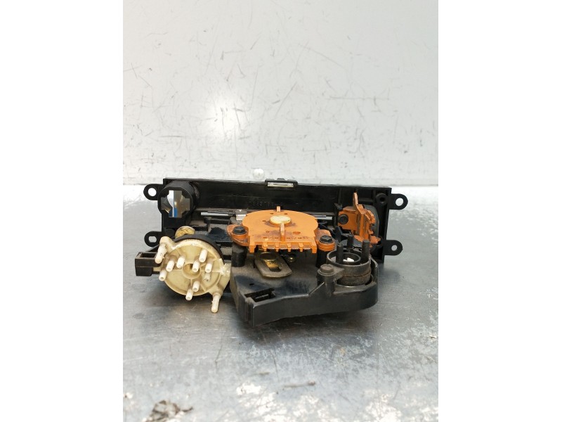 Recambio de mando calefaccion / aire acondicionado para buick century estate wagon referencia OEM IAM 7895758A  