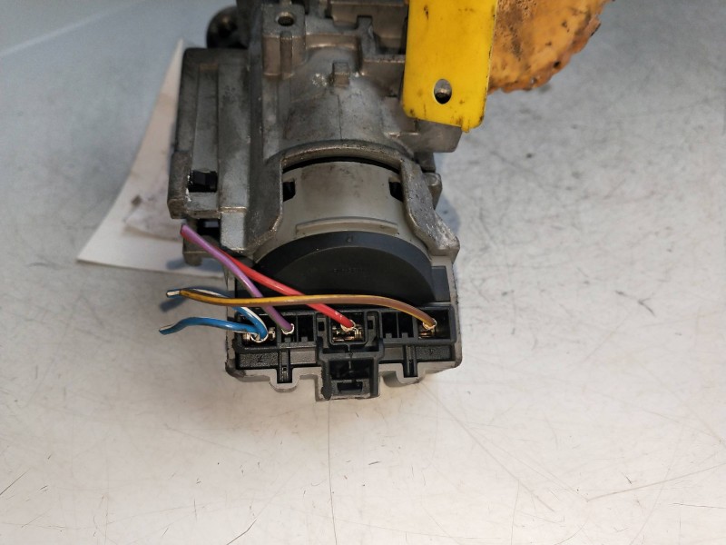 Recambio de conmutador de arranque para ford fiesta (cb1) ambiente referencia OEM IAM 8V513F880DA  