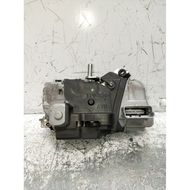 Recambio de motor cierre centralizado delantero derecho para citroën xsara picasso (n68) 1.6 hdi referencia OEM IAM  4P 