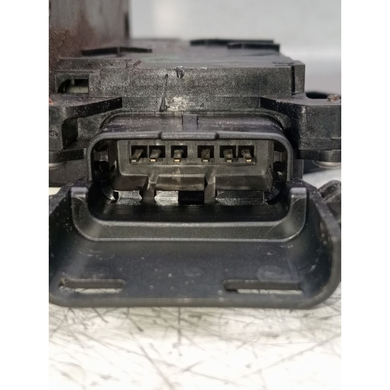 Recambio de motor cierre centralizado delantero derecho para citroën c4 grand picasso i (ua_) 1.6 hdi referencia OEM IAM 2409415