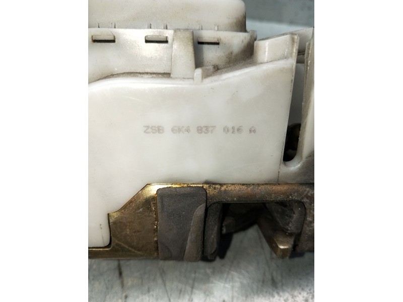 Recambio de motor cierre centralizado delantero derecho para seat cordoba (6k1, 6k2) 1.4 i referencia OEM IAM 6k4837016A 4P 