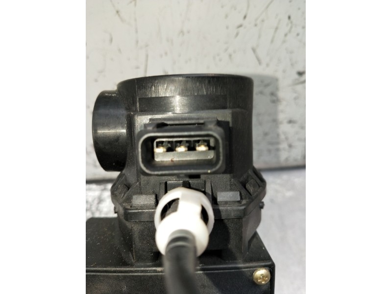 Recambio de compresor cierre centralizado para seat ibiza ii (6k1) 1.4 i referencia OEM IAM 1L0862257A  