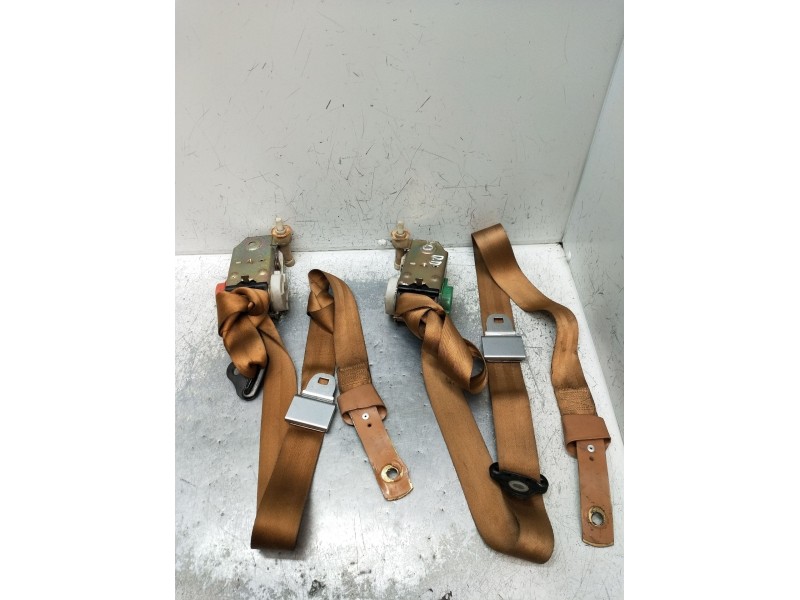 Recambio de juego cinturones delantero para buick century estate wagon referencia OEM IAM   