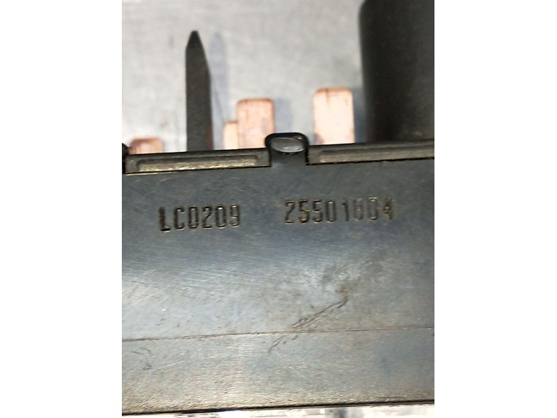 Recambio de mando limpia para buick century estate wagon referencia OEM IAM 25501804  