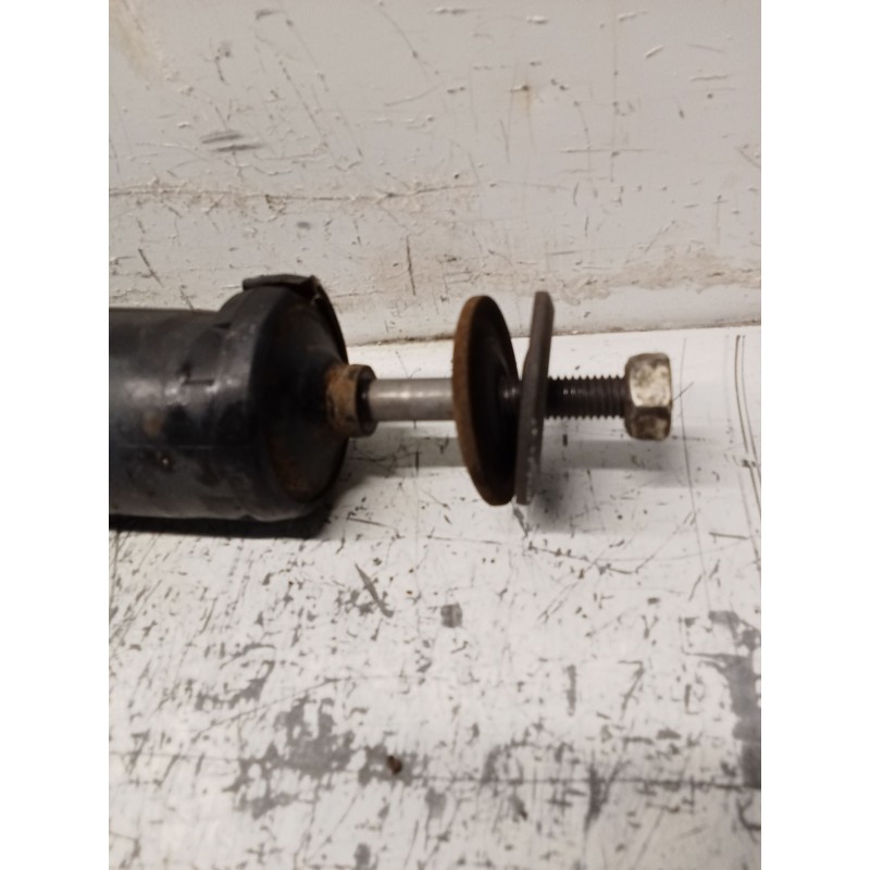 Recambio de amortiguador trasero derecho para opel omega a (v87) 2.0 (f19, m19, n19) referencia OEM IAM 22080190  