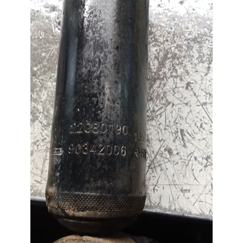 Recambio de amortiguador trasero derecho para opel omega a (v87) 2.0 (f19, m19, n19) referencia OEM IAM 22080190  
