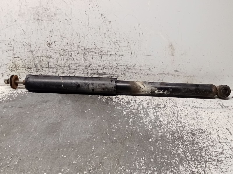 Recambio de amortiguador trasero izquierdo para opel omega a (v87) 2.0 (f19, m19, n19) referencia OEM IAM 22080190  