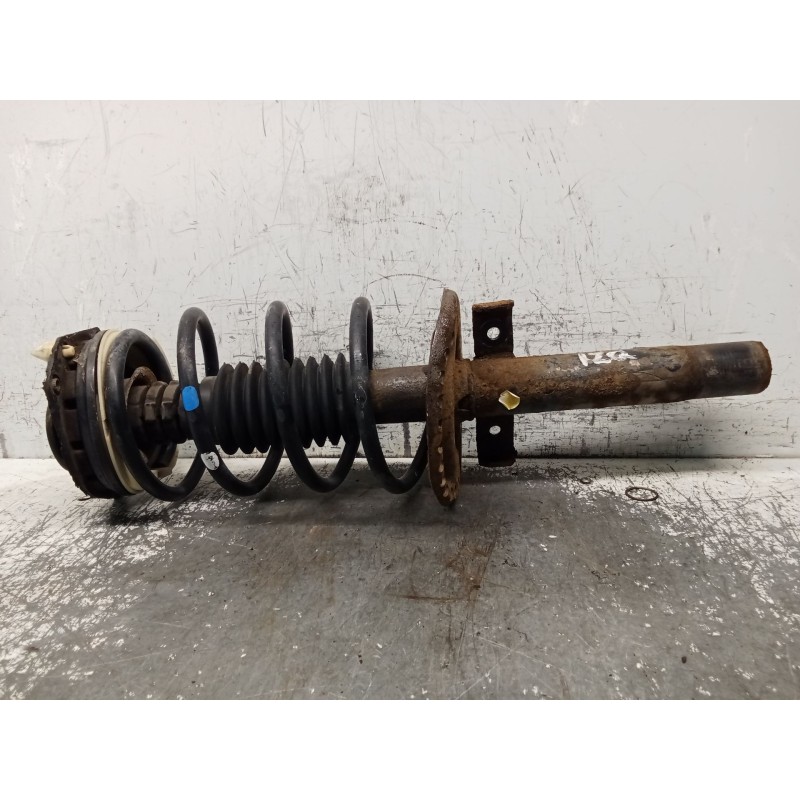 Recambio de amortiguador delantero izquierdo para renault megane ii station wagon (km0/1_) 1.6 referencia OEM IAM   