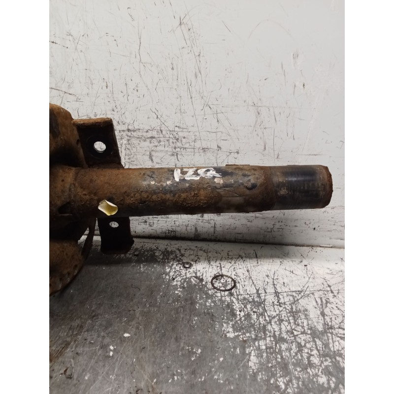 Recambio de amortiguador delantero izquierdo para renault megane ii station wagon (km0/1_) 1.6 referencia OEM IAM   