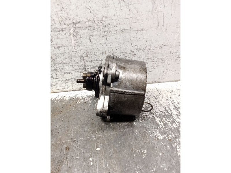 Recambio de depresor freno / bomba vacio para mercedes-benz clase c (w203) berlina 220 cdi (203.006) referencia OEM IAM A6282300