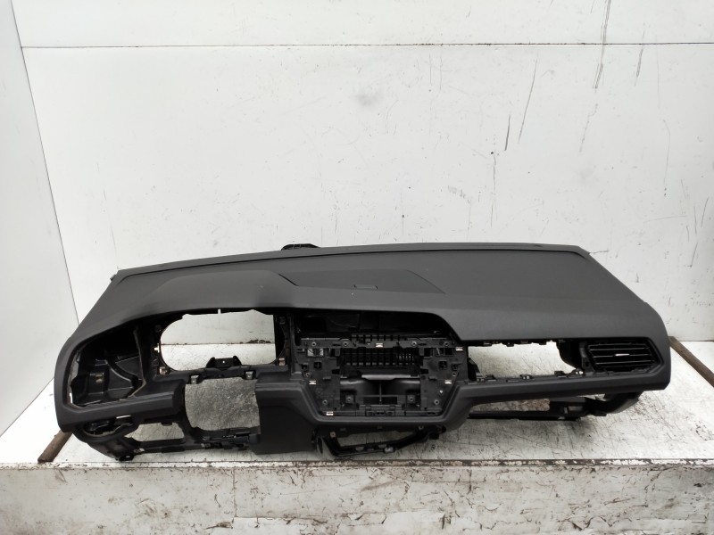 Recambio de kit airbag para volkswagen touran (5t1) referencia OEM IAM   NO TIENE AIRBAG ACOMPAÑANTE