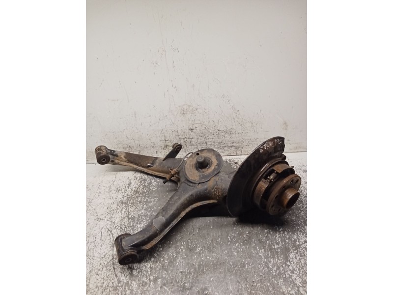 Recambio de mangueta trasera izquierda para opel omega a (v87) 2.0 (f19, m19, n19) referencia OEM IAM   