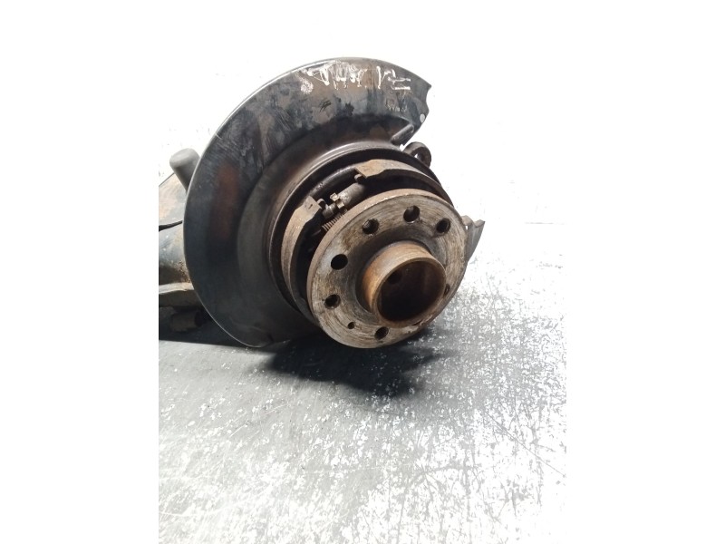 Recambio de mangueta trasera izquierda para opel omega a (v87) 2.0 (f19, m19, n19) referencia OEM IAM   