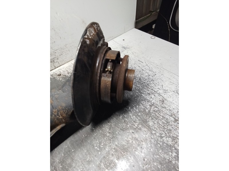 Recambio de mangueta trasera izquierda para opel omega a (v87) 2.0 (f19, m19, n19) referencia OEM IAM   