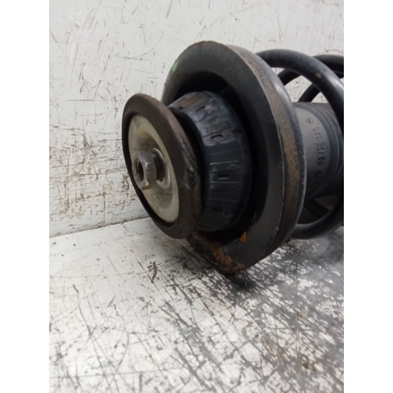 Recambio de amortiguador delantero derecho para opel omega a (v87) 2.0 (f19, m19, n19) referencia OEM IAM   
