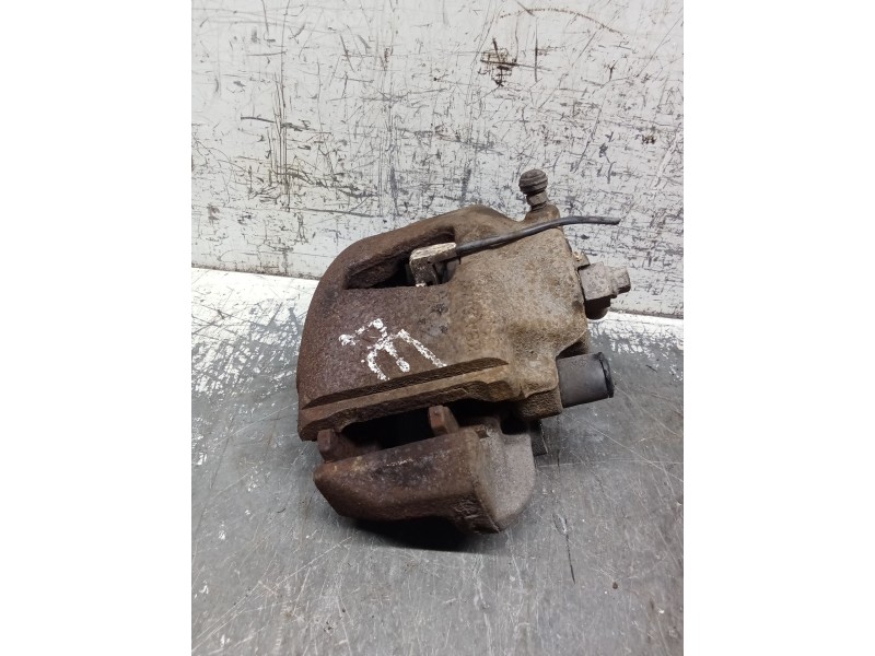 Recambio de pinza freno delantera derecha para opel omega a (v87) 2.0 (f19, m19, n19) referencia OEM IAM   