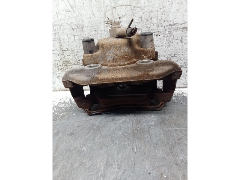 Recambio de pinza freno delantera derecha para opel omega a (v87) 2.0 (f19, m19, n19) referencia OEM IAM   