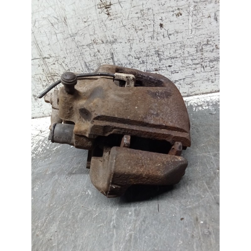 Recambio de pinza freno delantera derecha para opel omega a (v87) 2.0 (f19, m19, n19) referencia OEM IAM   